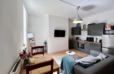 Hazelwood Avenue, Jesmond, Newcastle - Image 2